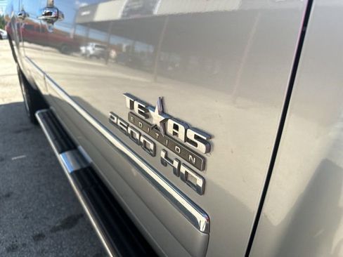 Used 2013 Chevrolet Silverado 2500 LT w/ Texas Edition image 6