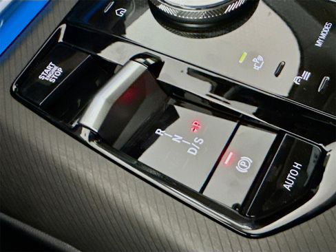 New 2025 BMW X3 xDrive30i w/ Premium Package image 16