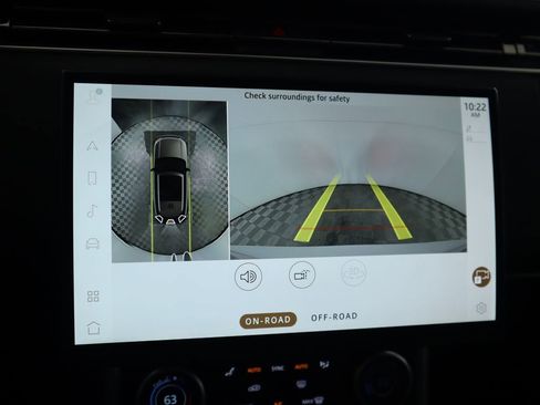 Used 2023 Land Rover Range Rover SE image 16