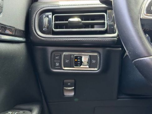 Used 2021 Lincoln Nautilus AWD w/ Equipment Group 101A image 64