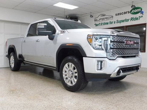 Used 2022 GMC Sierra 3500 Denali w/ Technology Package image 6