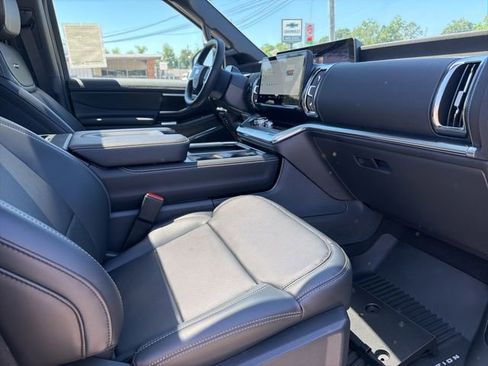 New 2026 Ford Expedition Platinum AWD/4WD image 15