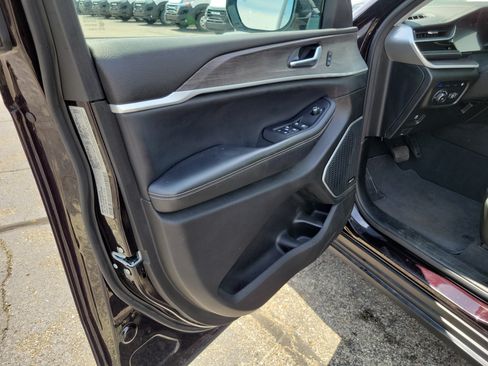 Used 2022 Jeep Grand Cherokee Limited 4xe AWD/4WD image 6