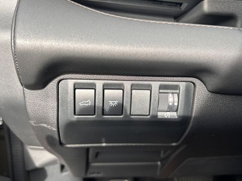 New 2026 Subaru Ascent Limited Bronze image 21