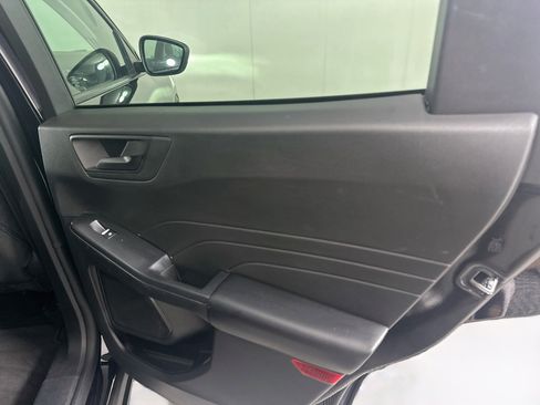 Used 2025 Ford Escape Active FWD image 28