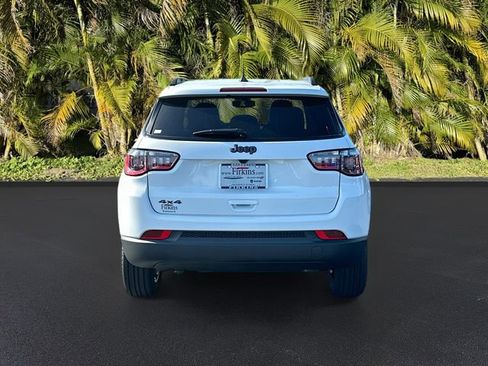 New 2026 Jeep Compass Latitude image 4