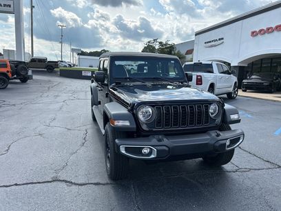 New 2025 Jeep Gladiator Sport