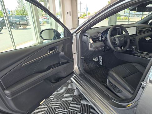 New 2026 Toyota Camry XSE AWD/4WD image 18