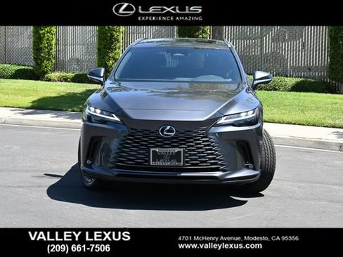 New 2026 Lexus RX 450h AWD image 2
