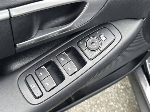 Certified 2026 Hyundai Sonata SE FWD image 14