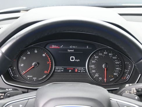 Used 2022 Audi Q5 2.0T Premium w/ Convenience Package image 12