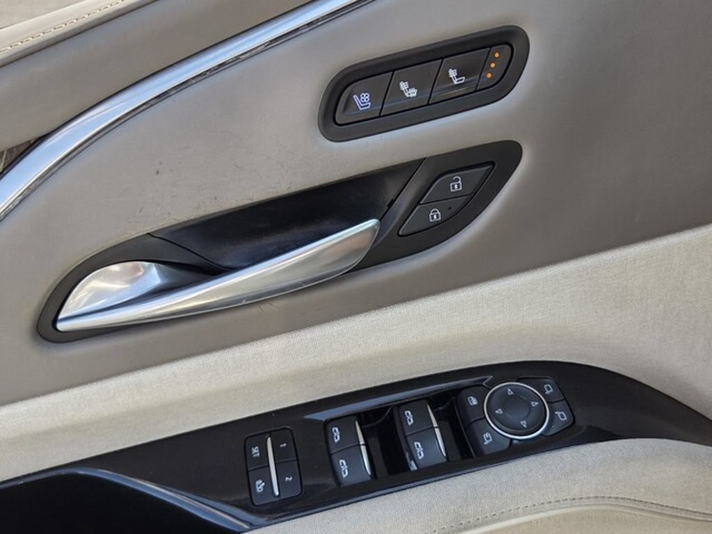 Used 2022 Cadillac Escalade ESV Sport Platinum RWD image 35
