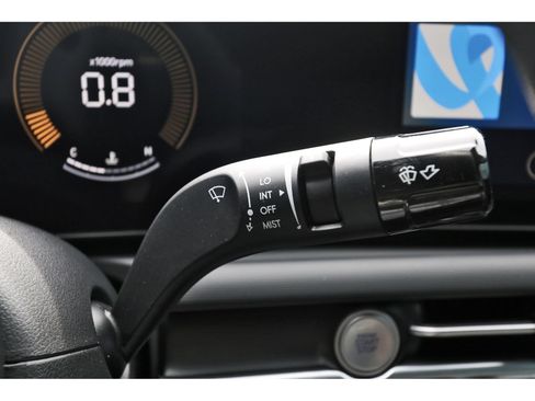 Certified 2025 Hyundai Santa Cruz SEL FWD image 20