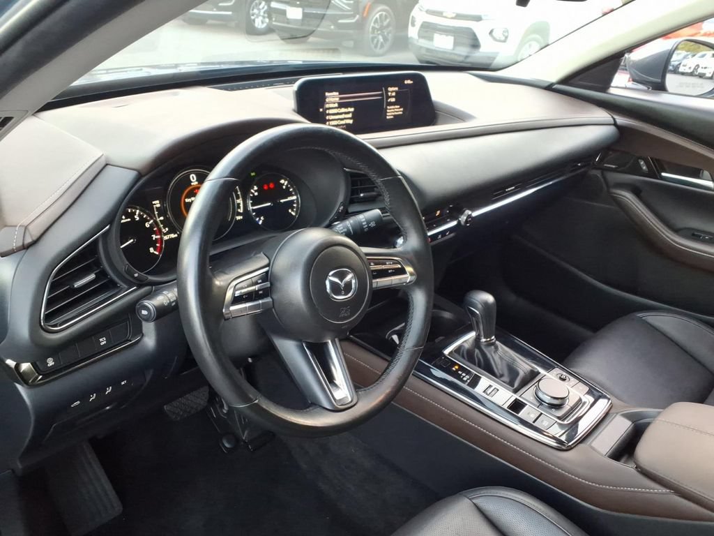 Used 2021 MAZDA CX-30 FWD 2.5 S w/ Premium Package image 13