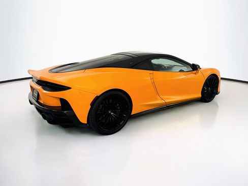 Used 2021 McLaren GT RWD image 5