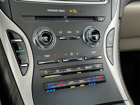 Used 2020 Lincoln Nautilus Reserve w/ Equipment Group 201A image 23