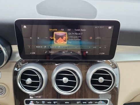 Certified 2022 Mercedes-Benz GLC 300 image 15