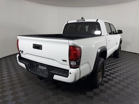 Used 2023 Toyota Tacoma 4x4 Double Cab w/ Trail Edition image 7