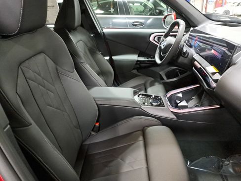 New 2026 BMW X3 xDrive30 w/ Premium Package image 10