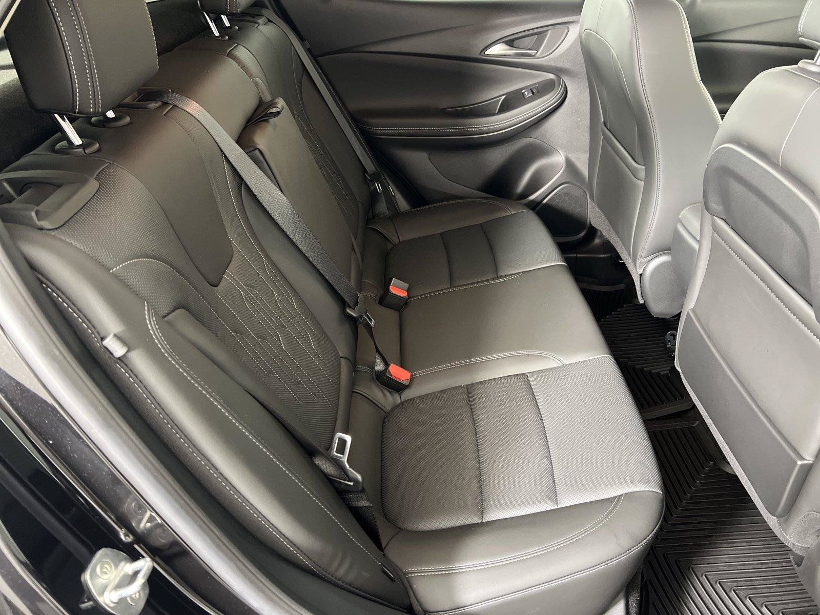 Certified 2024 Buick Encore GX Avenir FWD image 24