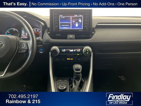 Used 2022 Toyota RAV4 XLE image 22