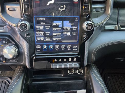 Used 2020 RAM 1500 Limited image 16