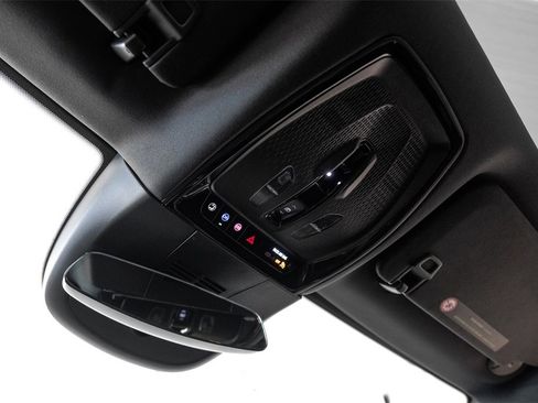 Used 2024 Cadillac Lyriq Luxury image 27