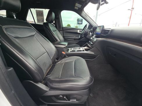 Used 2020 Ford Explorer Limited AWD/4WD image 11