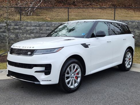 New 2025 Land Rover Range Rover Sport Dynamic SE image 1