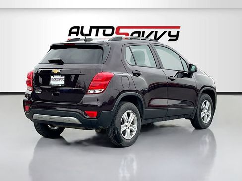Used 2022 Chevrolet Trax LT w/ Driver Confidence Package image 7