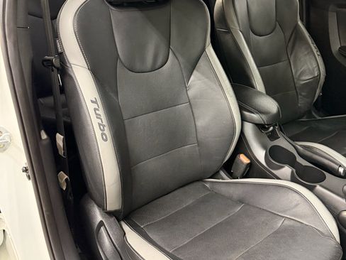 Used 2016 Hyundai Veloster Turbo w/ Option Group 04 image 33