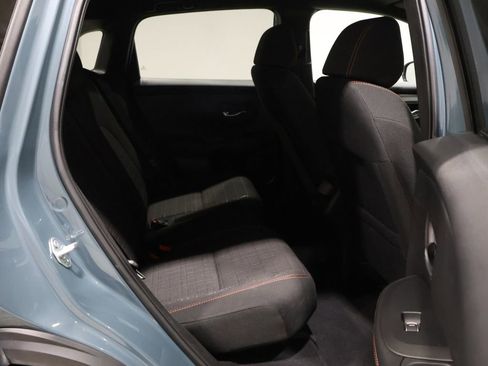 Used 2024 Honda HR-V Sport image 19