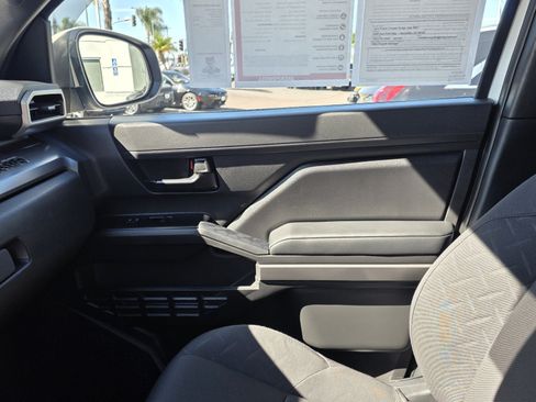 Used 2025 Toyota Tacoma SR5 RWD image 15