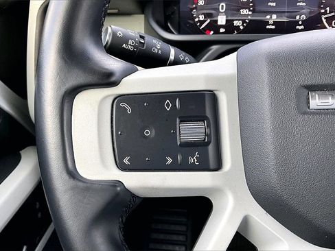Used 2023 Land Rover Defender 110 S image 20