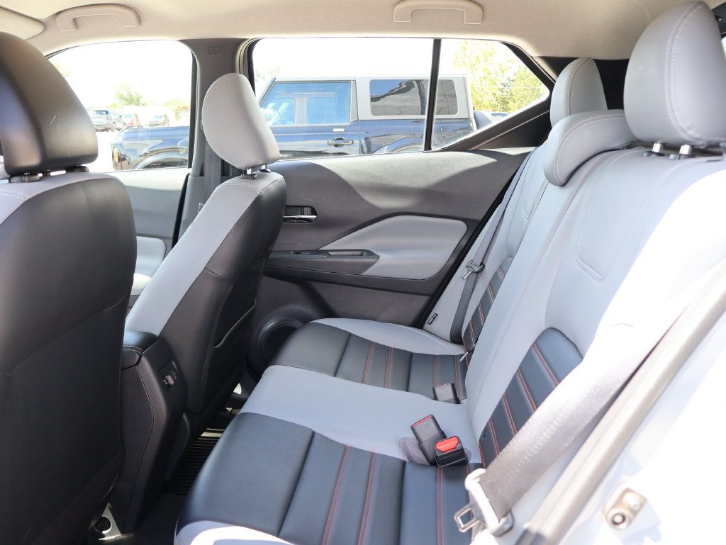 Used 2024 Nissan Kicks SR w/ SR Premium Package FWD image 16