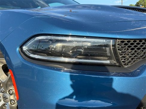 Used 2023 Dodge Charger GT image 3