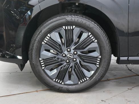 Used 2025 Nissan Murano Platinum AWD/4WD image 30
