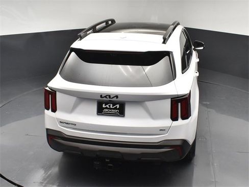 Certified 2025 Kia Sorento SX Prestige image 51