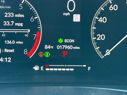 Used 2022 Honda Civic Sport image 22