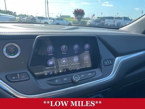 Used 2022 Chevrolet Blazer LT image 13