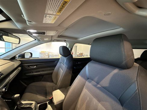 Used 2025 Honda CR-V EX image 16