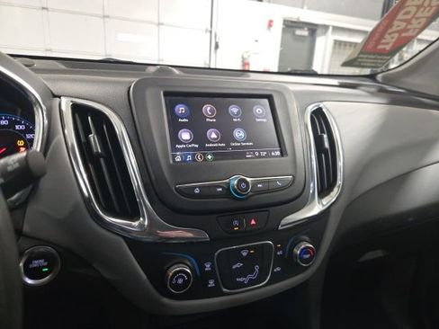 Used 2022 Chevrolet Equinox LS w/ LS Convenience Package image 14