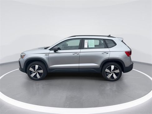 Used 2024 Volkswagen Taos S image 4