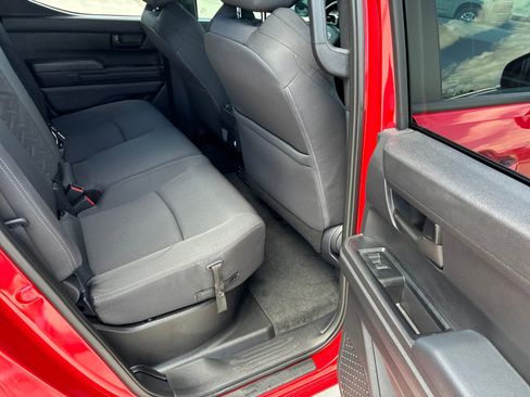 Used 2026 Toyota Tacoma SR5 AWD/4WD image 12