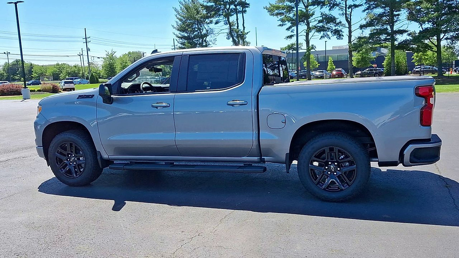 New 2026 Chevrolet Silverado 1500 RST w/ Z71 Off-Road Package AWD/4WD image 8