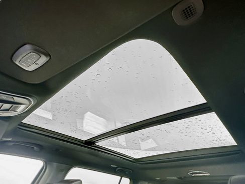 New 2026 Jeep Grand Wagoneer image 14