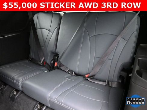 Used 2024 Buick Enclave Premium image 18