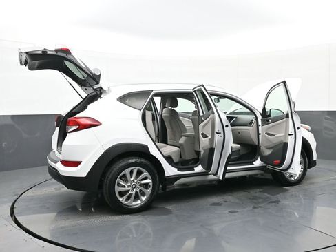 Used 2018 Hyundai Tucson SEL w/ Cargo Package image 49