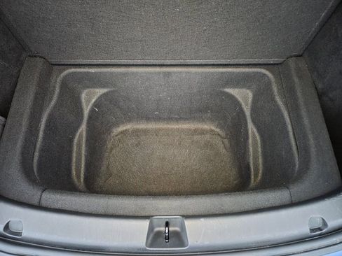 Used 2020 Tesla Model Y Long Range image 59