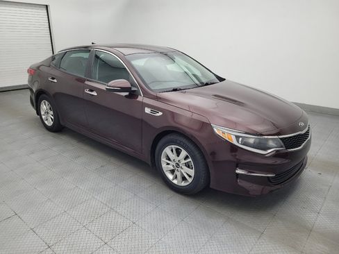 Used 2017 Kia Optima LX FWD image 11